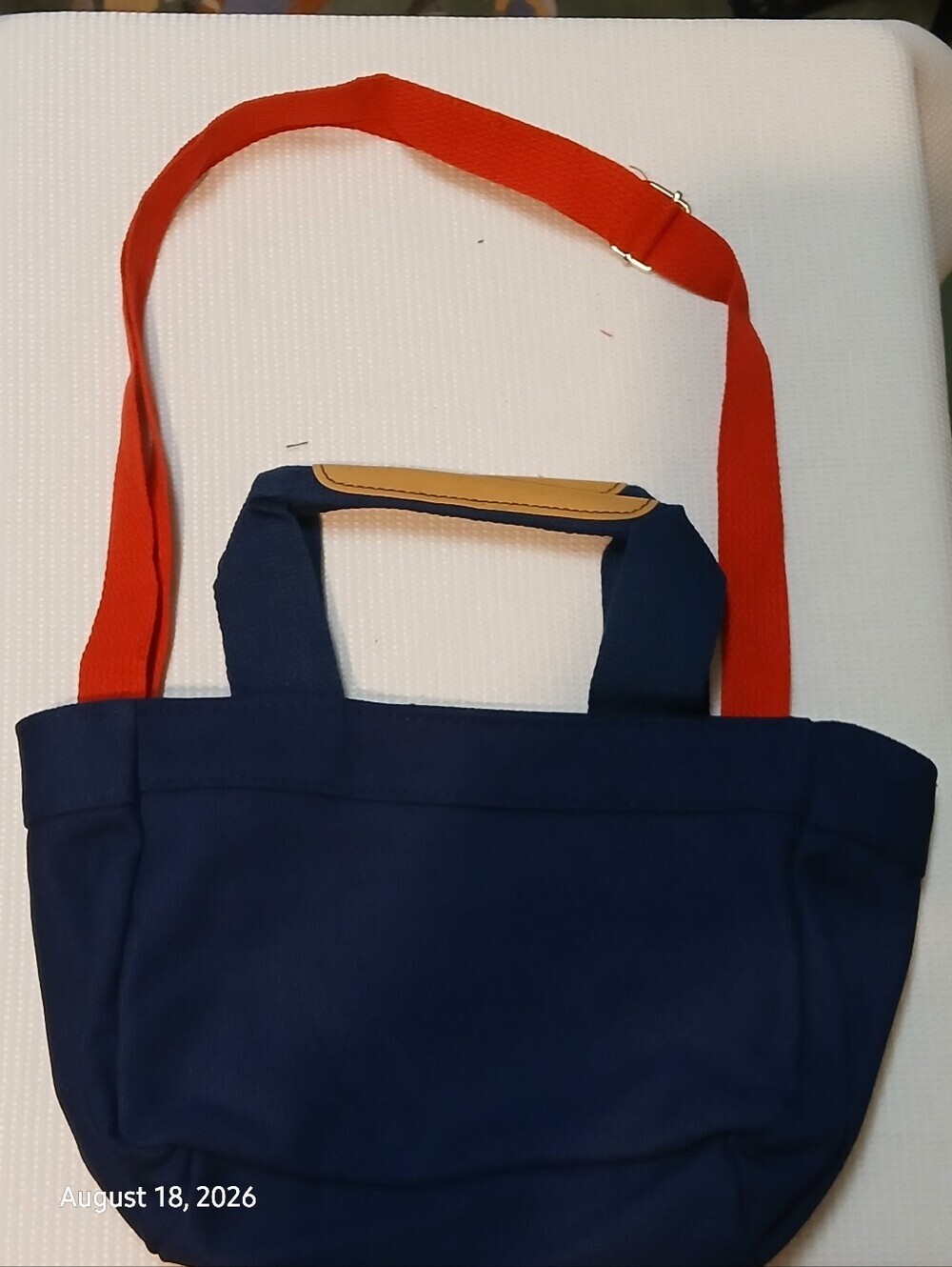 Peanuts - Navy Blue & Red Snoopy Canvas Crossbody/Handbag,Red Adjustable Strap - Picture 5 of 12